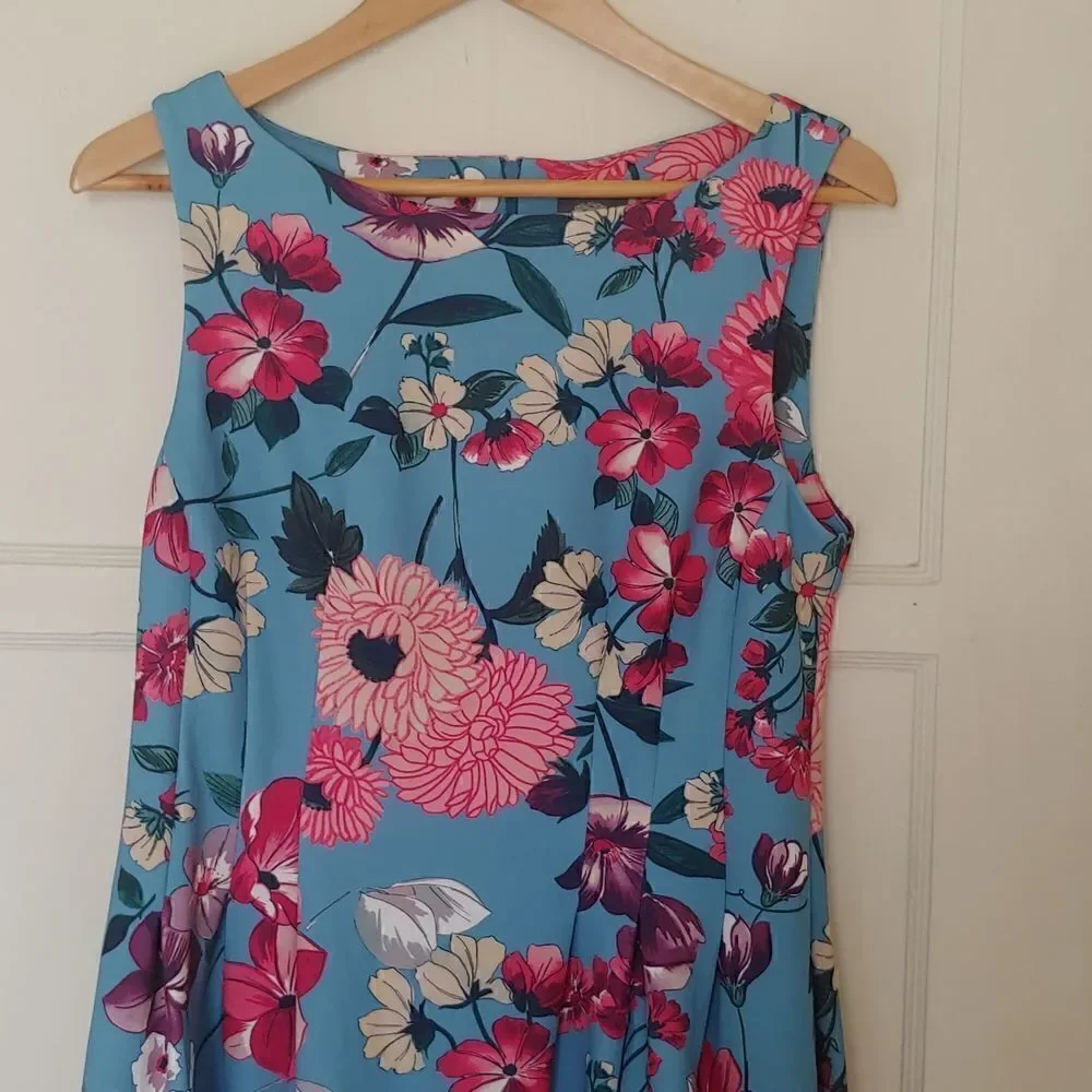 Vince Camuto Sleeveless Printed Floral Mini Dress Size 12 - Picture 2 of 9